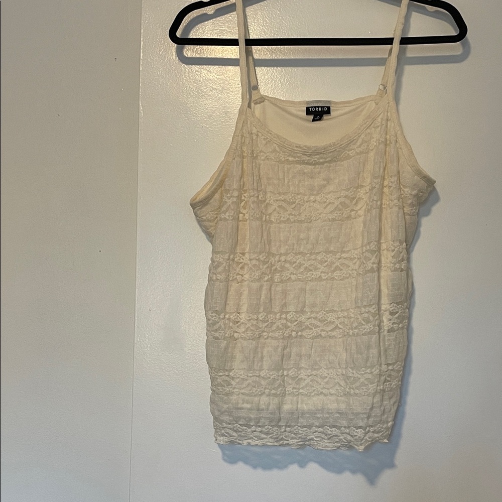 SOLD! NWOT Torrid Cream Lace Camisole Size 2